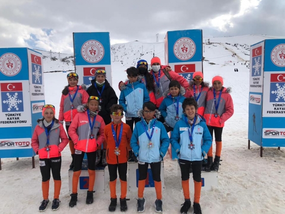 BELEDİYEMİZ KAYAK TAKIMINDAN BİR BAŞARI DAHA