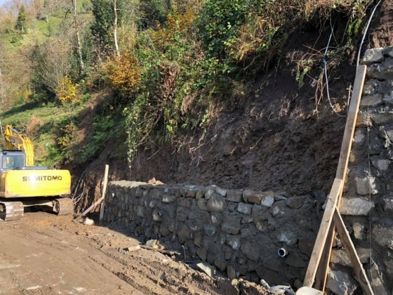 YAĞMURLU MAH. TAŞ DUVAR SANAT YAPILARI